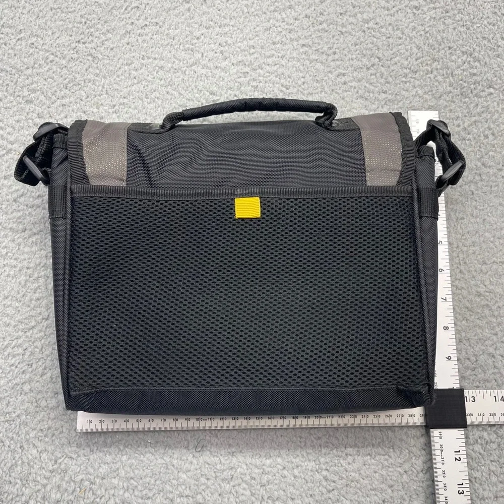 Targus TSM148US TSM148-50 CityGear Mini Messenger Bag Compact tech shoulder bag